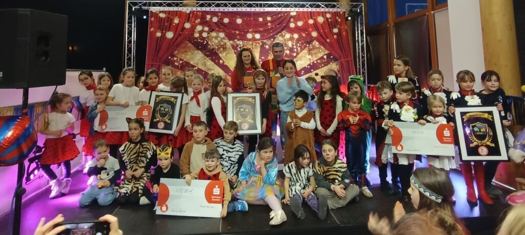 Tanzgruppe Keller Dorfkinder zu Gast bei den Funken Rot-Weiss 1884 e.V. Neuwied